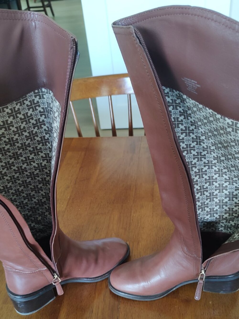 Tory Burch Brown Leather Boots - Size Women's 5